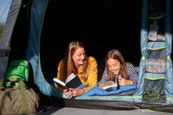 Coleman Castle Pines 4L BlackOut Tent -Regatta Camp Store k66fb648ef9e7571862af4797d6e298bf